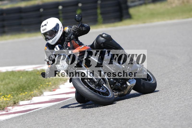 /Archiv-2025/48 25.08.2025 Cornu Master School ADR/blau-bleu/61